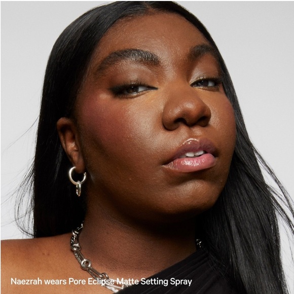 NEW Milk Makeup Pore Eclipse Matte Setting Spray - Picture 4 of 15